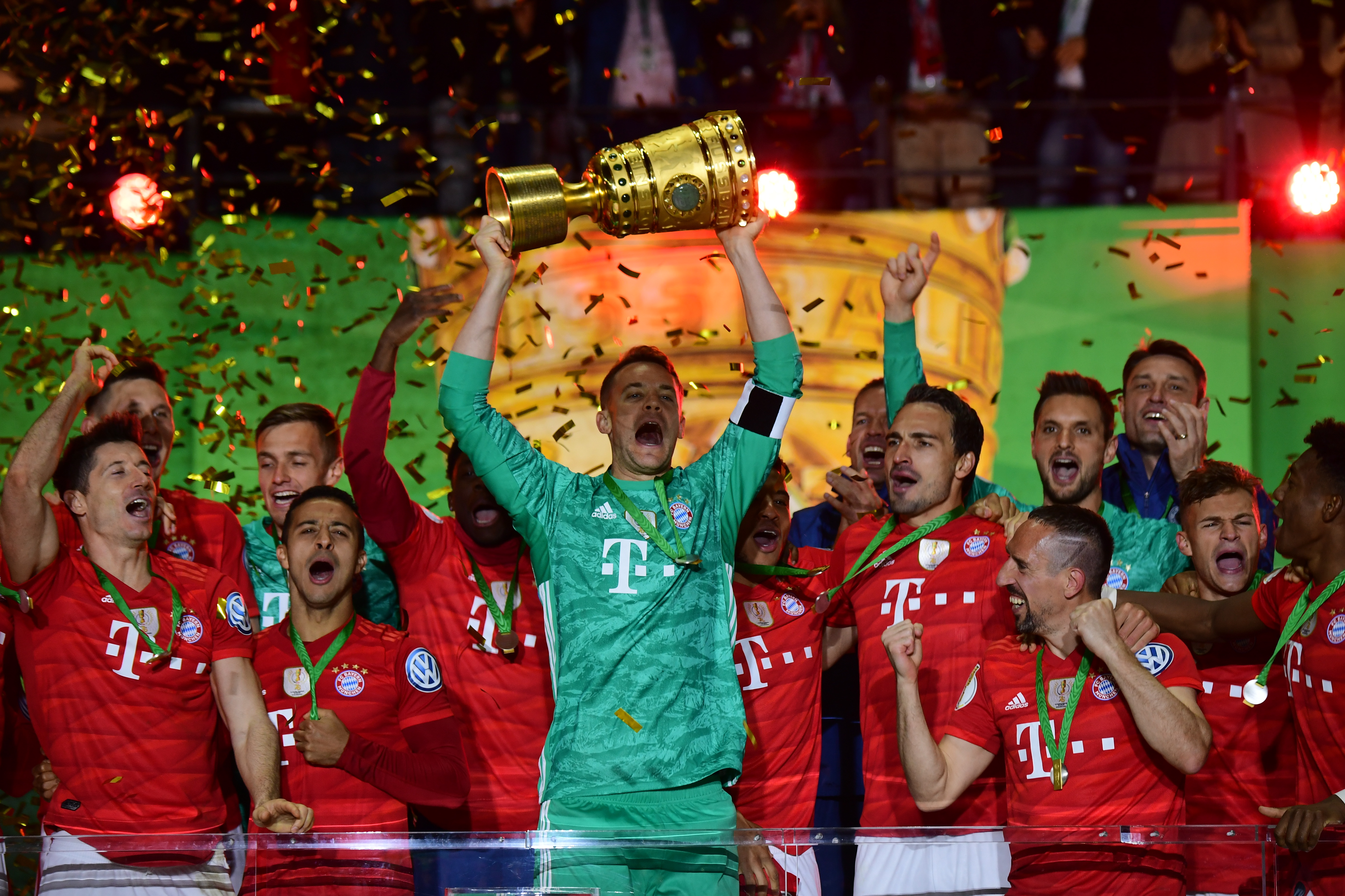 [中超]冯劲破门 上海海港击败长春亚泰