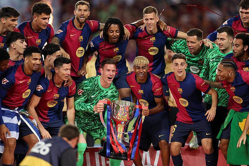 收获“留洋”首冠，加冕MVP！樊振东：享受夺冠时刻