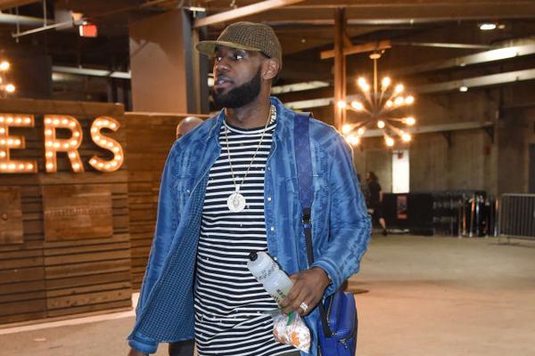 坐稳东部第一！活塞双核缺席大胜公牛斯图尔特31分生涯新高