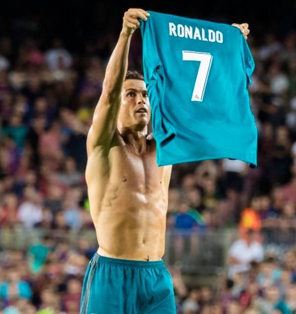 NBA-湖人VS马刺 东契奇带球突破