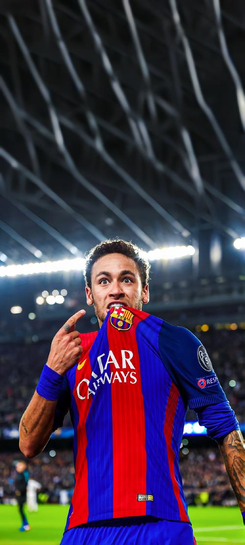 [中超]张玉宁稍作调整 弧顶兜射轻松破门