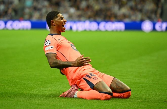 皇马28天连斩5胜！阿隆索力挽狂澜：即便负于巴萨也稳坐主帅宝座