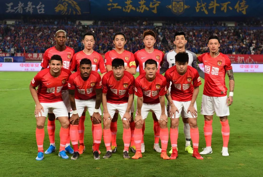 老鹰大胜森林狼 约翰逊34+10