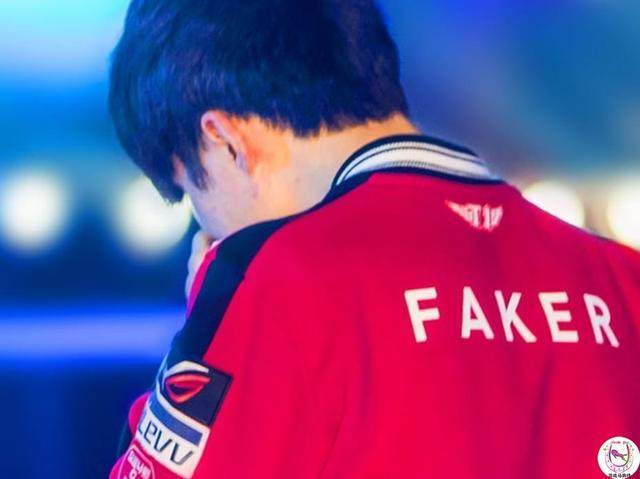 二创与V